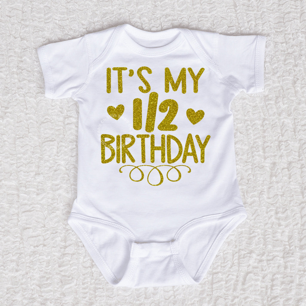 Half Birthday Glitter Bodysuit | Oh Silly Baby - Sparkle & Celebrate! Short Sleeve White Bodysuit / 6-12 MONTHS Half Birthday Glitter Bodysuit | Oh Silly Baby - Sparkle & Celebrate! Short Sleeve White Bodysuit / 6-12 MONTHS